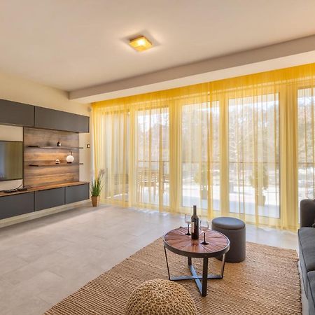 Marinelake Apartman Balatonfoeldvar By Bltn エクステリア 写真