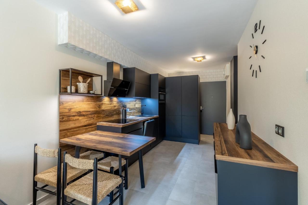 Marinelake Apartman Balatonfoeldvar By Bltn エクステリア 写真